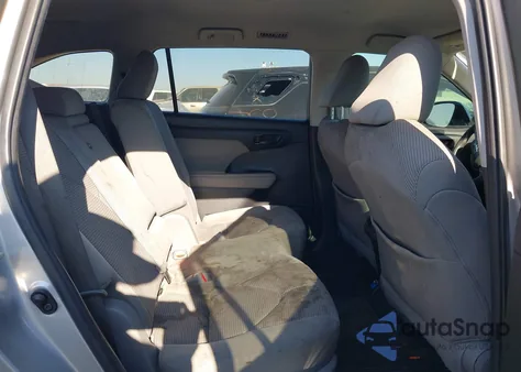 2022 Toyota Highlander L from USA, damaged, VIN 5TDCZRAH6NS120191